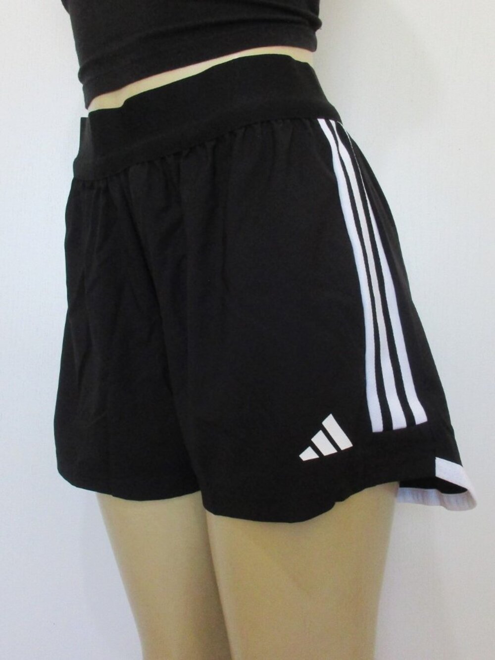 New ADIDAS Active Shorts AEROREADY Size Large Black/White